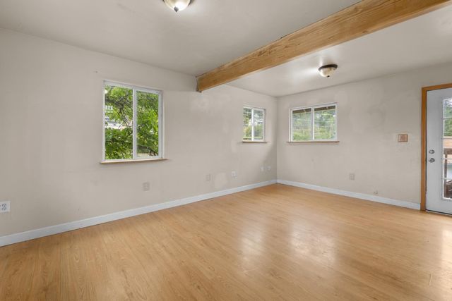 214 N Main St, Colfax, CA 95713