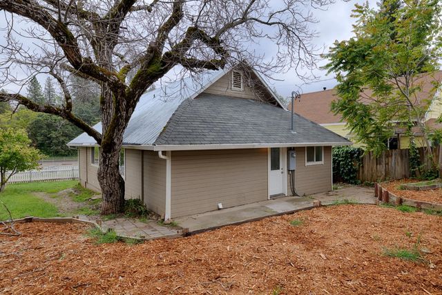 214 N Main St, Colfax, CA 95713
