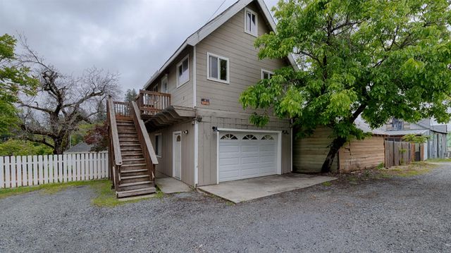 214 N Main St, Colfax, CA 95713