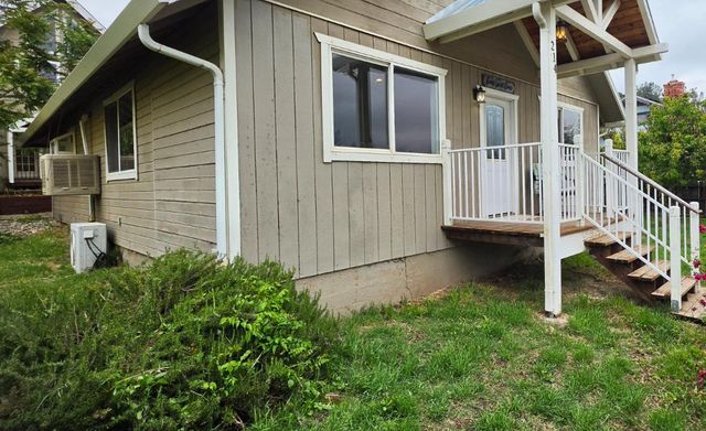214 N Main St, Colfax, CA 95713
