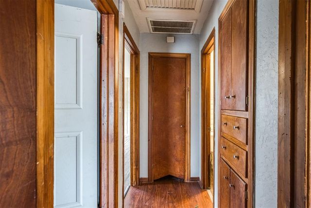 605 Lions Park Place, Oklahoma City, OK 73110