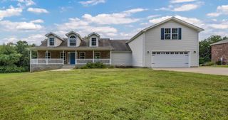 3190 Marthas Chapel Rd, Cunningham, TN 37052