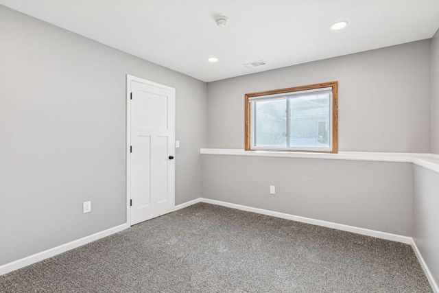 9524 208th Street W, Lakeville, MN 55044