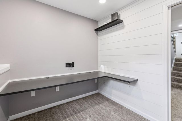 9524 208th Street W, Lakeville, MN 55044