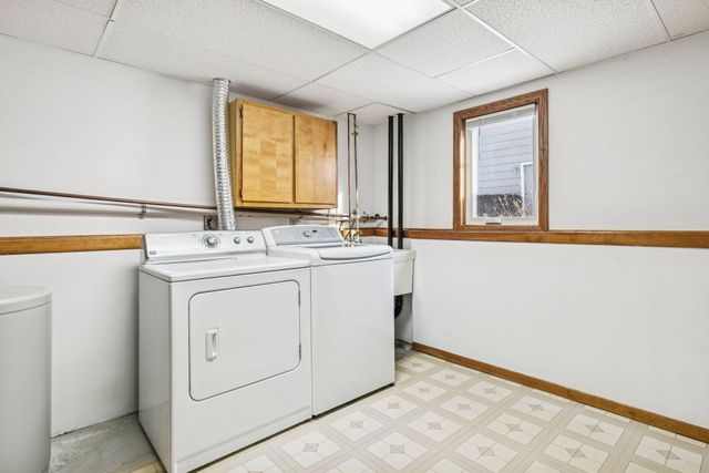 9524 208th Street W, Lakeville, MN 55044