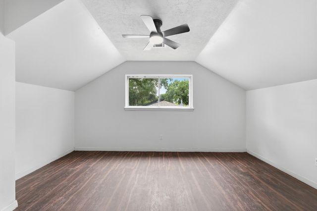 2216 Peach Lane, Pasadena, TX 77502
