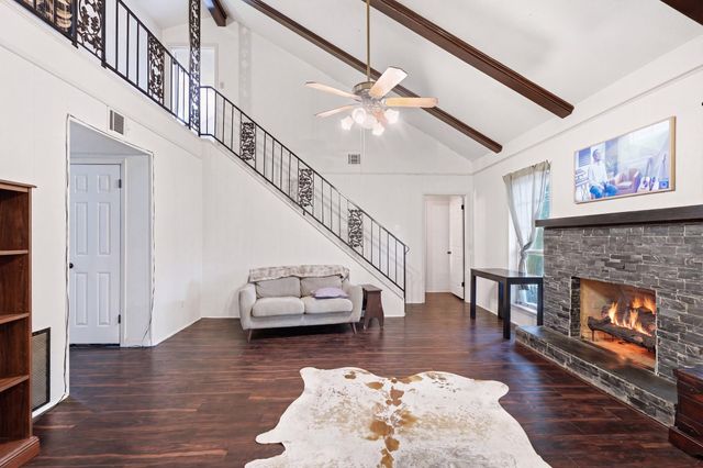 2216 Peach Lane, Pasadena, TX 77502