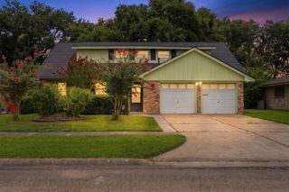 2216 Peach Lane, Pasadena, TX 77502