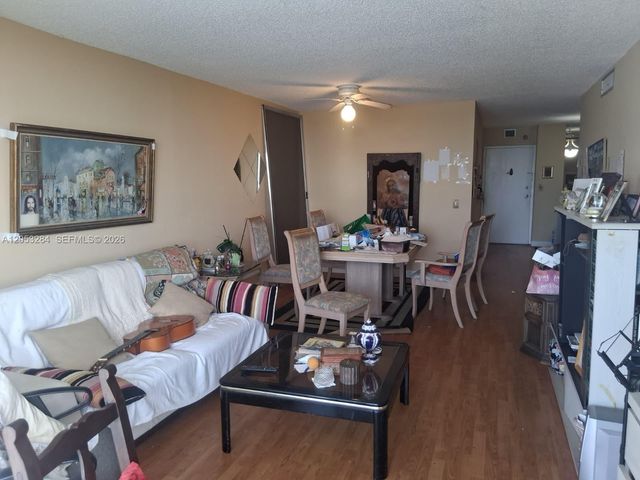 1470 NE 125th Ter 812, North Miami, FL 33161