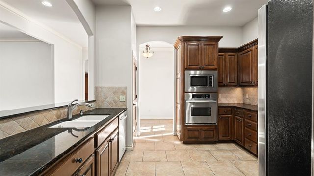 12300 Maiden Lane, Oklahoma City, OK 73142