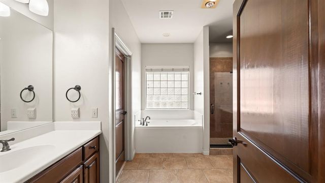 12300 Maiden Lane, Oklahoma City, OK 73142