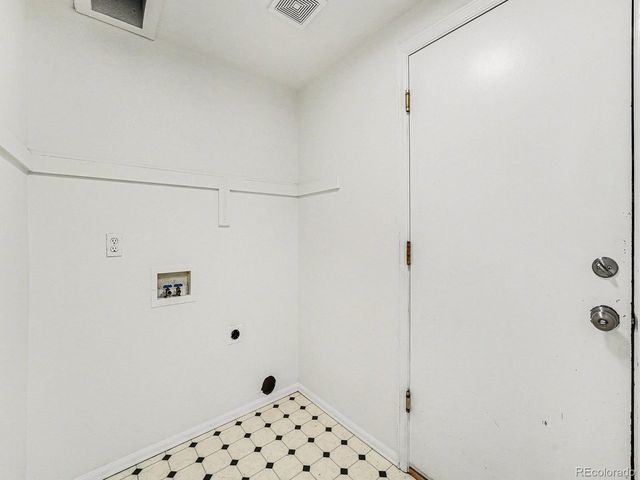 16059 W 65th Pl, Arvada, CO 80007