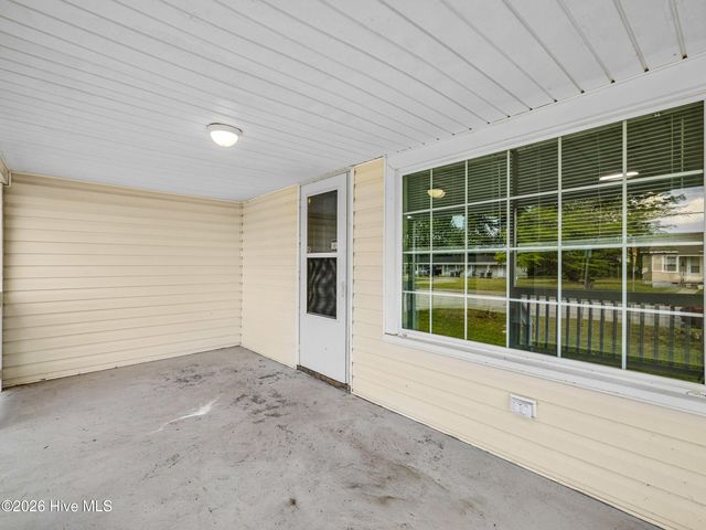 215 Richlands Avenue, Jacksonville, NC 28540