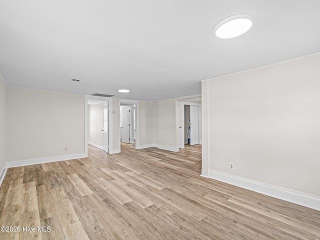 215 Richlands Avenue, Jacksonville, NC 28540