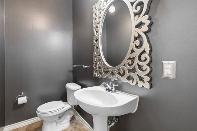 721 Date Court, Burleson, TX 76028
