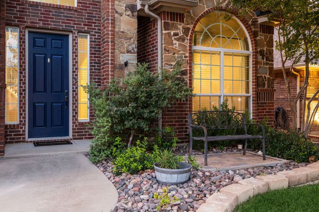 721 Date Court, Burleson, TX 76028