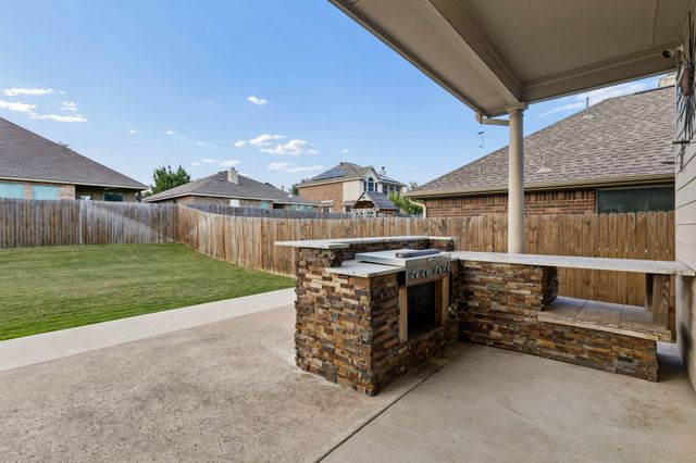 721 Date Court, Burleson, TX 76028