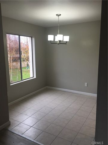 700 W La Veta Avenue G8, Orange, CA 92868