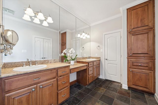 5768 Sugar Hill Drive, Houston, TX 77057