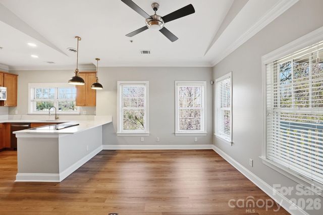 111 S Summit Avenue, Charlotte, NC 28208