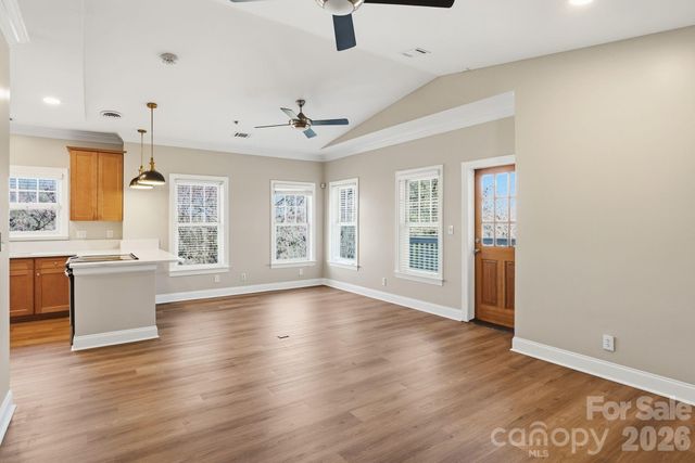 111 S Summit Avenue, Charlotte, NC 28208