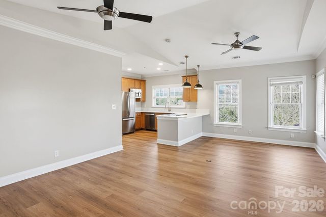 111 S Summit Avenue, Charlotte, NC 28208