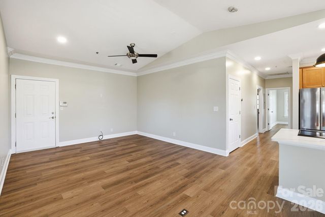 111 S Summit Avenue, Charlotte, NC 28208