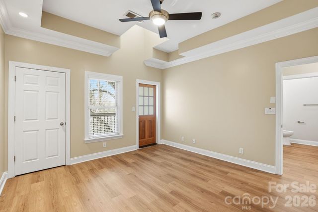 111 S Summit Avenue, Charlotte, NC 28208