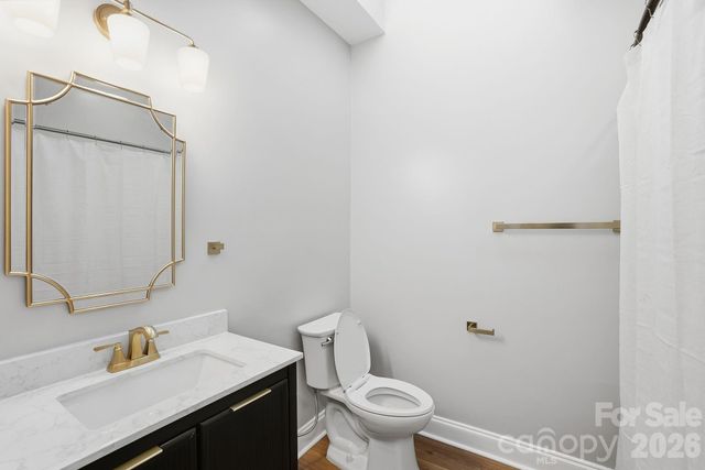 111 S Summit Avenue, Charlotte, NC 28208