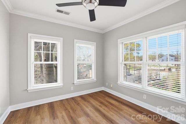 111 S Summit Avenue, Charlotte, NC 28208