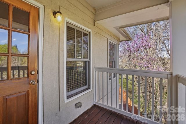 111 S Summit Avenue, Charlotte, NC 28208