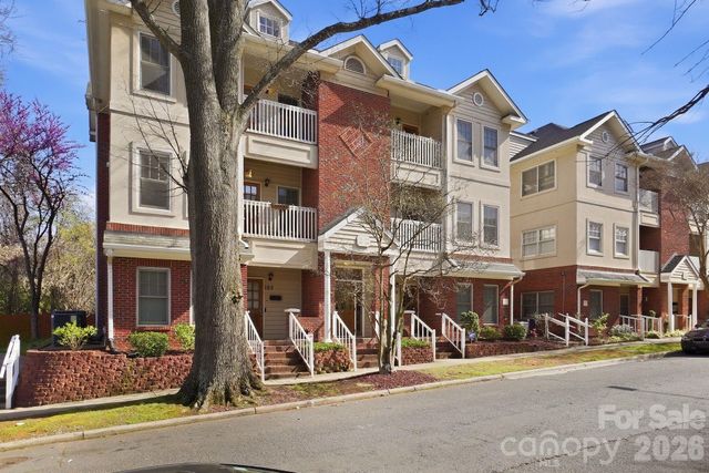 111 S Summit Avenue, Charlotte, NC 28208