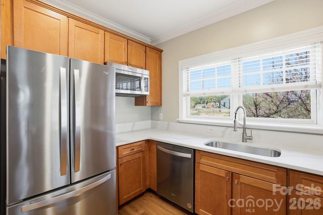 111 S Summit Avenue, Charlotte, NC 28208