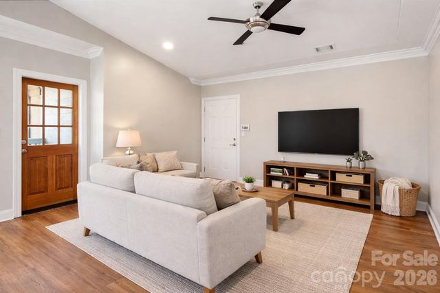 111 S Summit Avenue, Charlotte, NC 28208