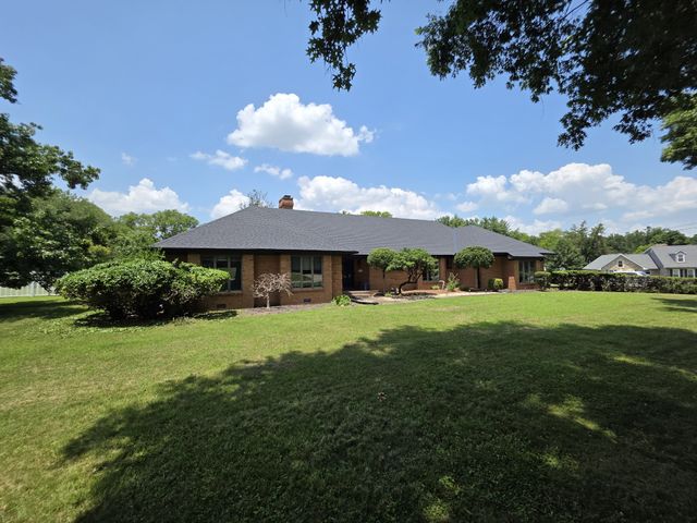 101 Shady Cv, Old Hickory, TN 37138