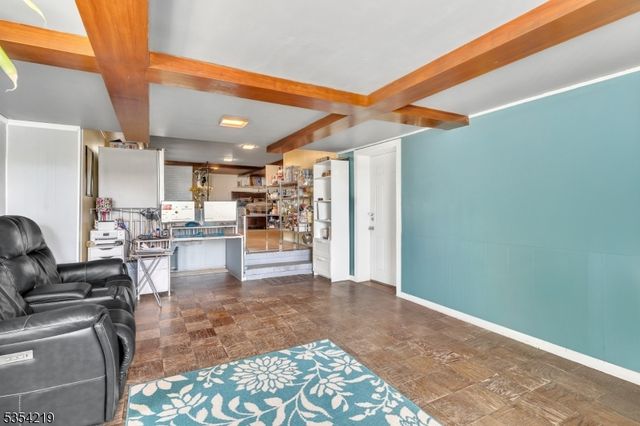 2 Grand Summit Ave, Haledon Boro, NJ 07508
