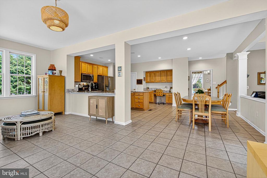 Image 13 of property listing at 1504 OAKVILLE CT, Bel Air, MD 21014