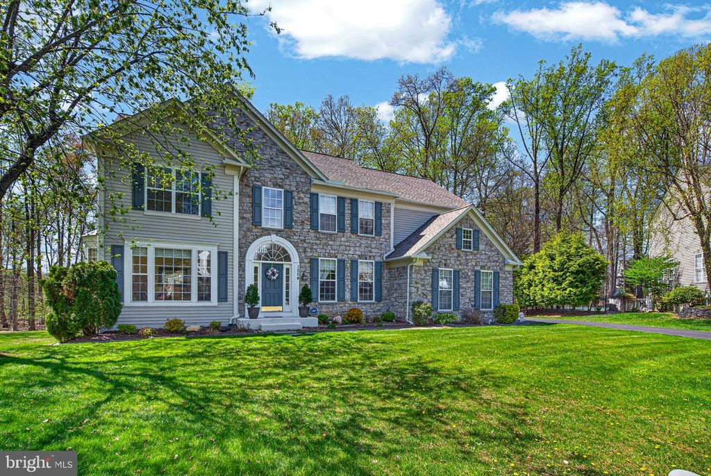 Image 2 of property listing at 1504 OAKVILLE CT, Bel Air, MD 21014