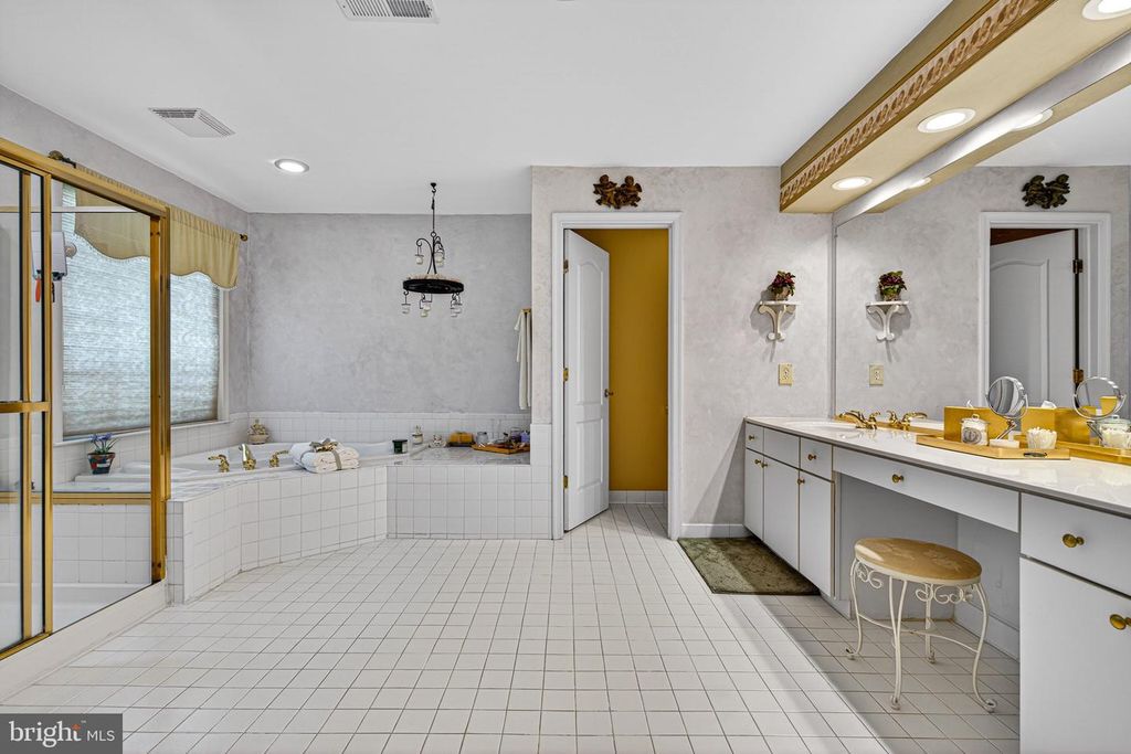 Image 25 of property listing at 1504 OAKVILLE CT, Bel Air, MD 21014