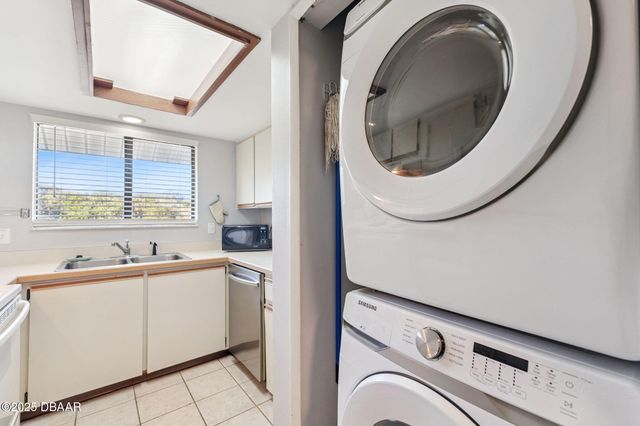 4405 Sea Mist Dr Apt 219, New Smyrna Beach, FL 32169