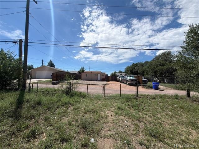 725 E Las Animas Street, Colorado Springs, CO 80903