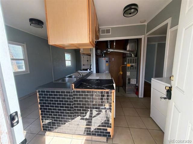 725 E Las Animas Street, Colorado Springs, CO 80903