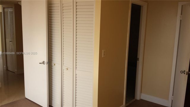 2750 NE 183rd Street 2305, Aventura, FL 33160