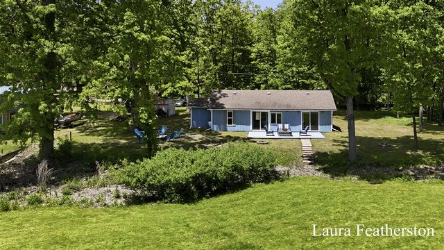11950 183rd Avenue, Big Rapids, MI 49307