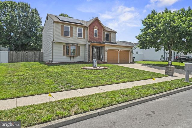 54 RANDOLPH LN, Sicklerville, NJ 08081