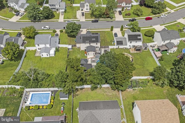 54 RANDOLPH LN, Sicklerville, NJ 08081