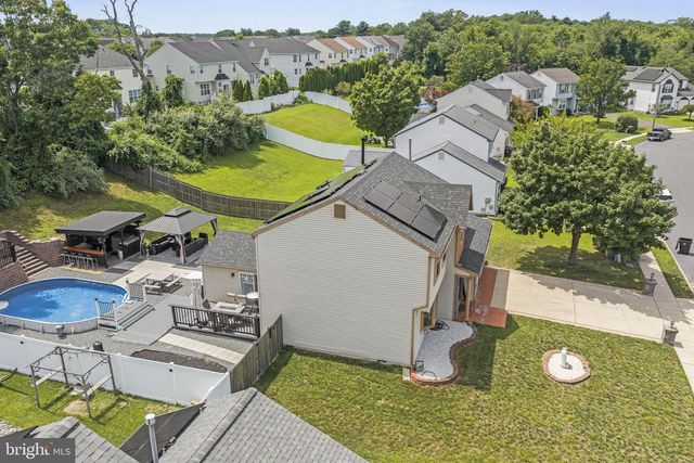 54 RANDOLPH LN, Sicklerville, NJ 08081