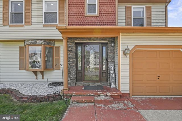 54 RANDOLPH LN, Sicklerville, NJ 08081