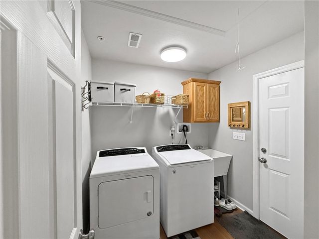 105 White Fox Ct 26, North Sewickley Twp, PA 16117