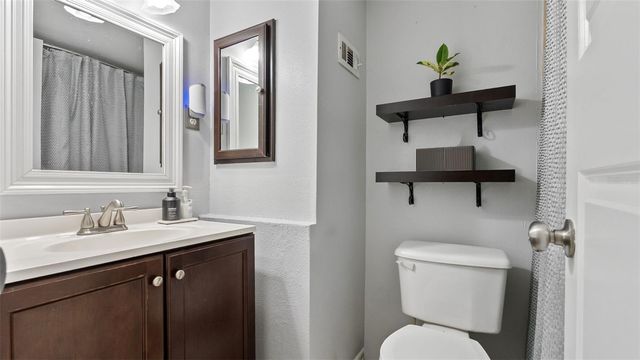 4227 LA PALMA COURT, Tampa, FL 33611